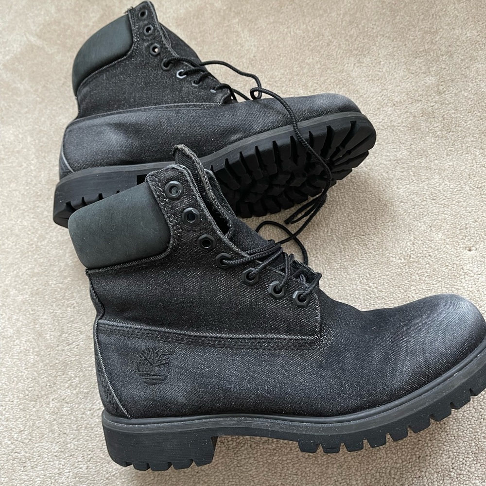 Awesome Pair of Mens Size 8 (Unisex women’s size 10) Timberland Boots.
